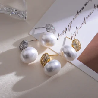Lenia gold earrings